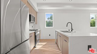 Foto del edificio - 10842 Peach Grove St