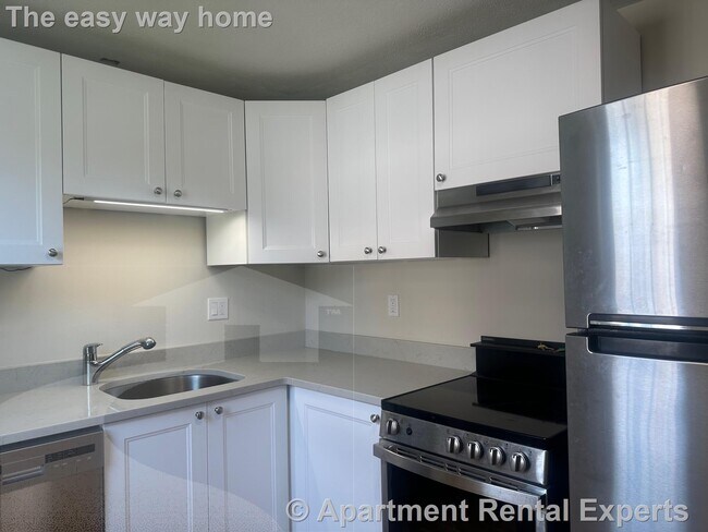 Foto del edificio - 184 Broadway St