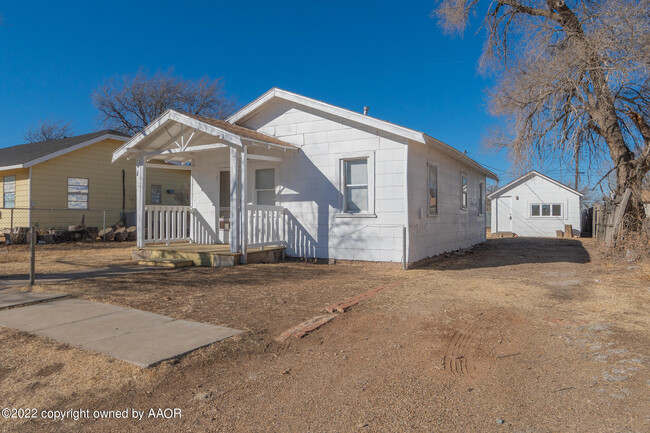 Building Photo - 2302 1st Street