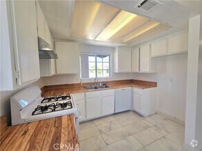 Building Photo - 12291 Lamos Pl