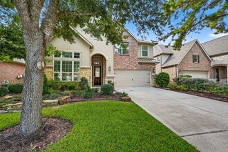 Building Photo - 122 Lindenberry Cir