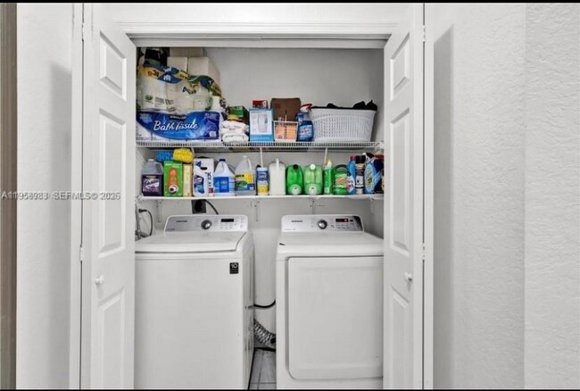 Foto del edificio - 13721 SW 19th Ave