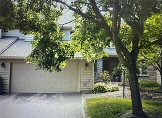 Building Photo - 48 Colonial Cir
