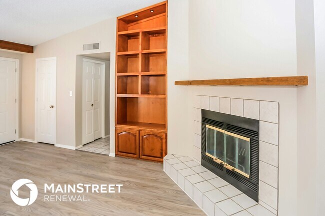 Building Photo - 14610 N 40th Pl