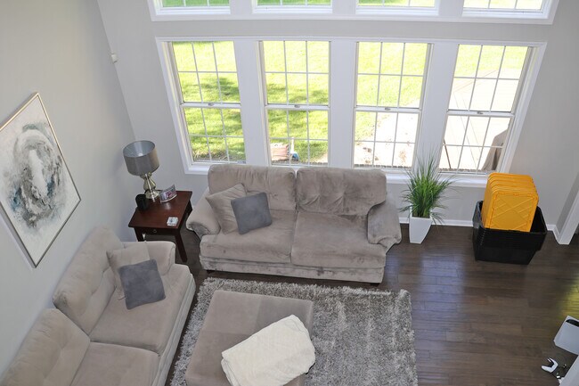 Foto del edificio - 9305 Amherst Dr