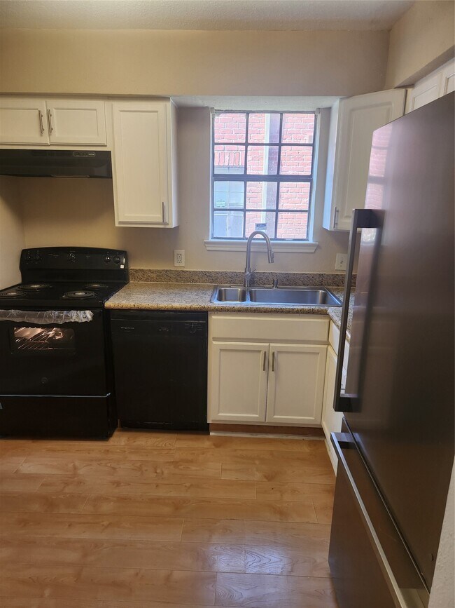 Foto del edificio - 12500 Sandpiper Dr