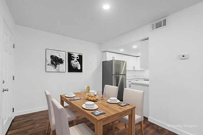 Building Photo - 45 Governor Pl