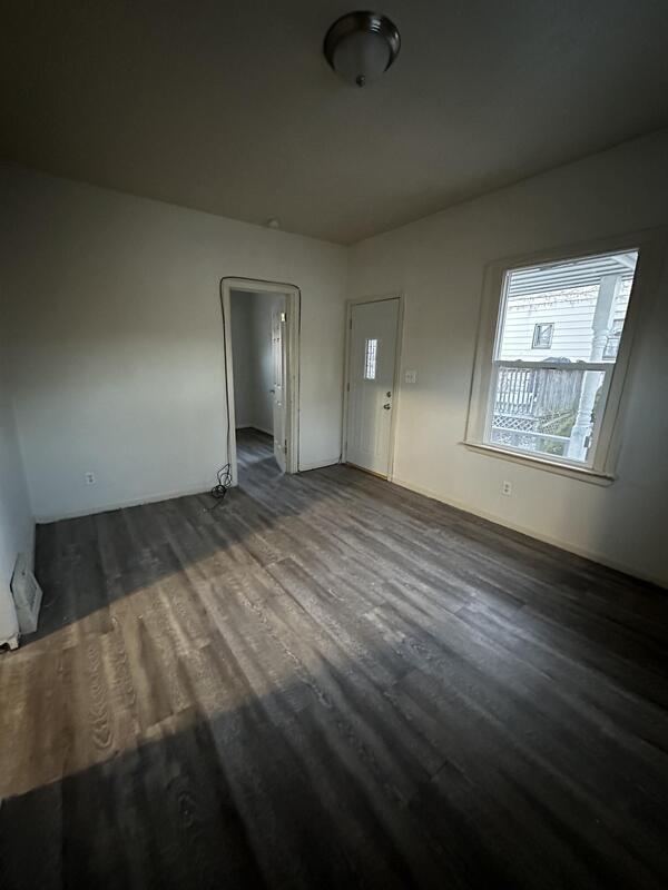 Building Photo - 3319 W 97th St