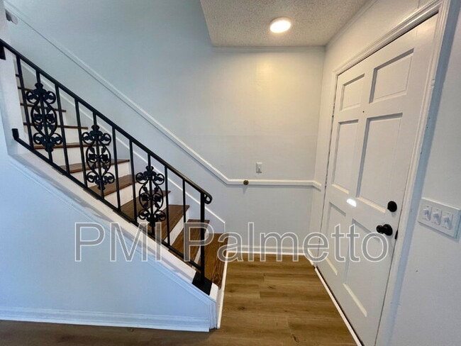 Building Photo - 1340 Cactus Ave