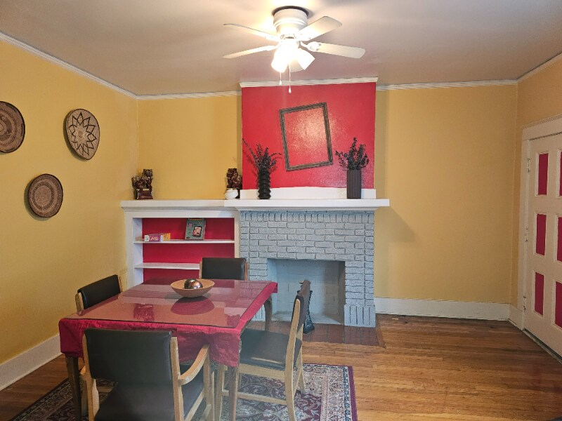 Primary Photo - 695 S Barksdale St