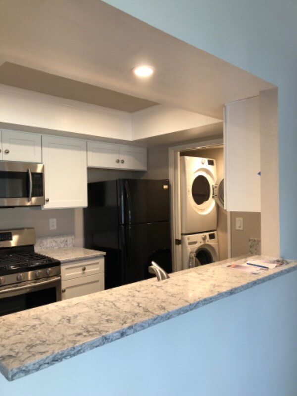 Foto del edificio - 9362 Twin Trails Dr