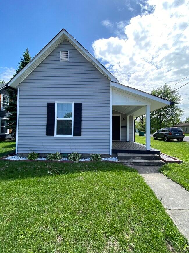 599 W Adams St, Franklin, IN 46131 House Rental in Franklin, IN