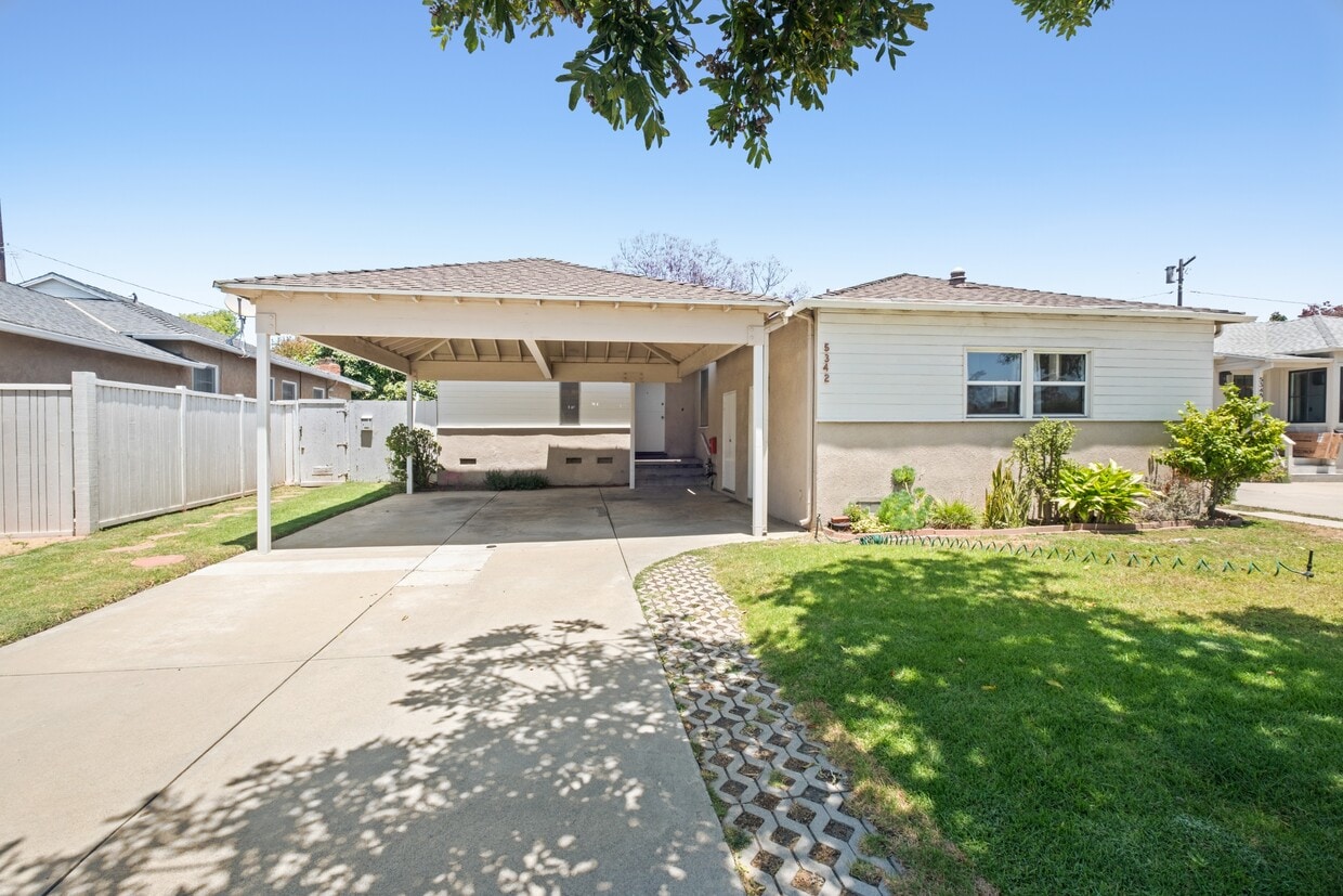 Primary Photo - 5342 Emporia Ave