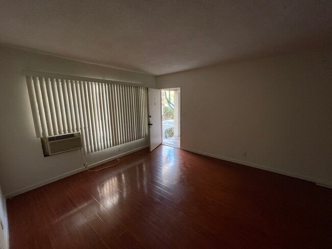 Building Photo - 1227 N Genesee Ave