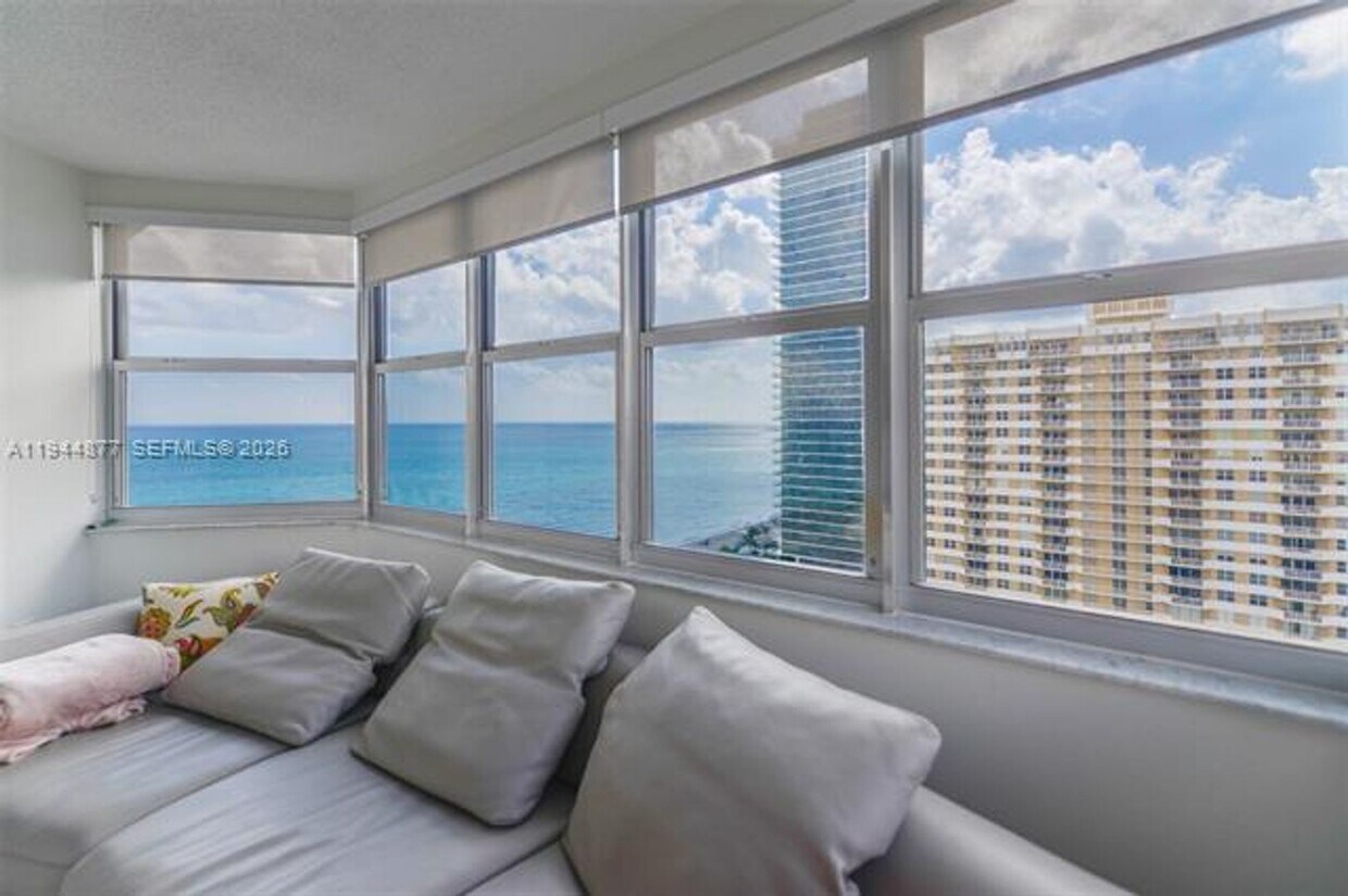 Photo - 1950 S Ocean Dr #19E, Hallandale Beach, FL 33009