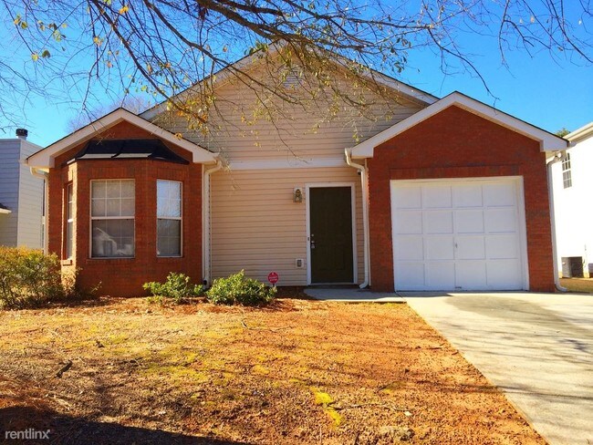 Building Photo - 1671 Riverchase Cir E NE
