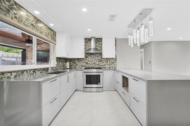 Foto del edificio - 4225 SW 133rd Ct