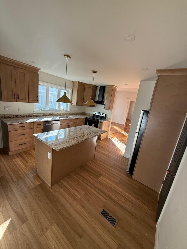 Foto principal - 62 Locust St