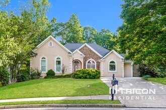 Building Photo - 6868 Glen Cove Ln