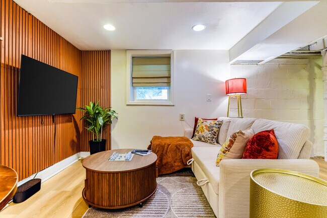 Foto del edificio - 4205 73rd Ave