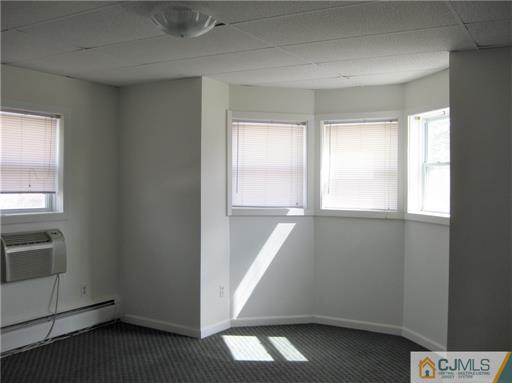 Foto del edificio - 61 Livingston Ave