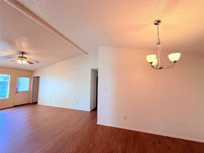 Foto del edificio - 10611 Archdale Dr