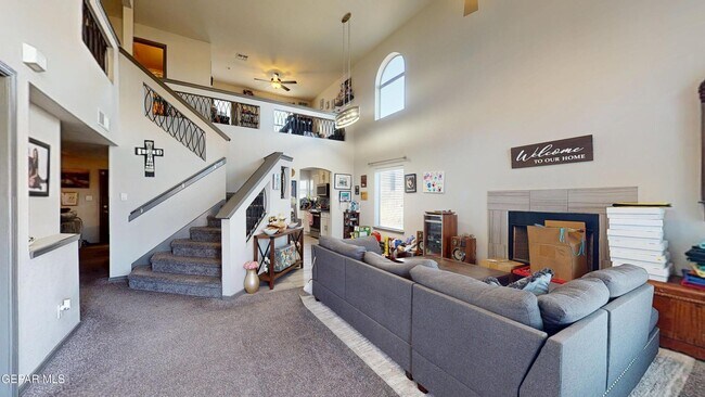 Foto del edificio - 240 S Halstead Dr
