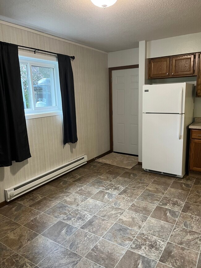 527 Bluebird Ct, Onalaska, WI 54650 Townhome Rentals in Onalaska WI