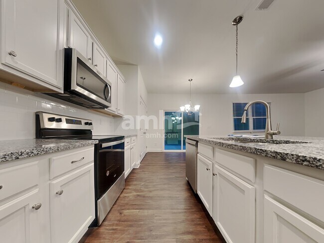 Foto del edificio - 475 Summit View Lane