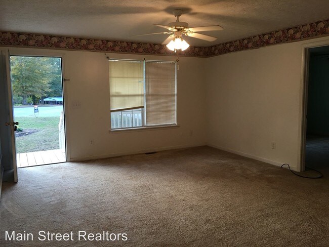 Building Photo - 3 br, 2 bath House - 35 Raven Wood Dr