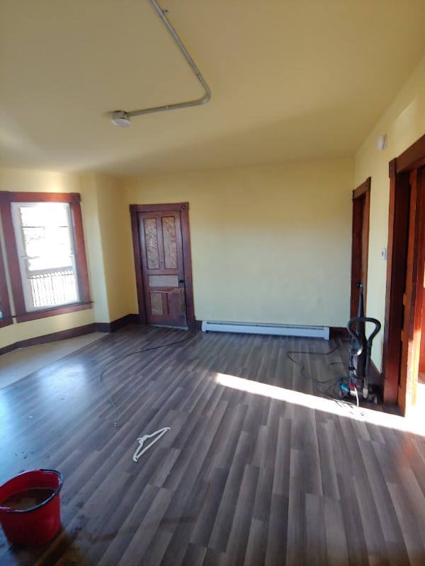 Building Photo - 6 Carnes Rd