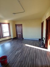 Building Photo - 6 Carnes Rd