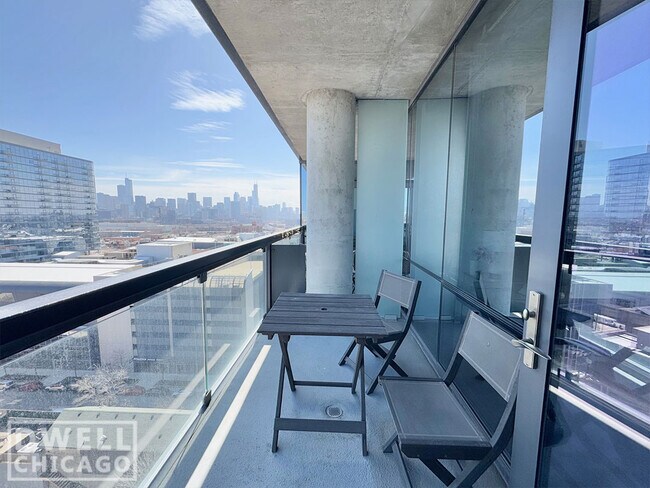 Foto del edificio - 1520 N Dayton St