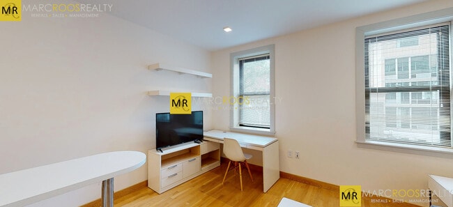 Foto del edificio - 111 Mount Auburn St