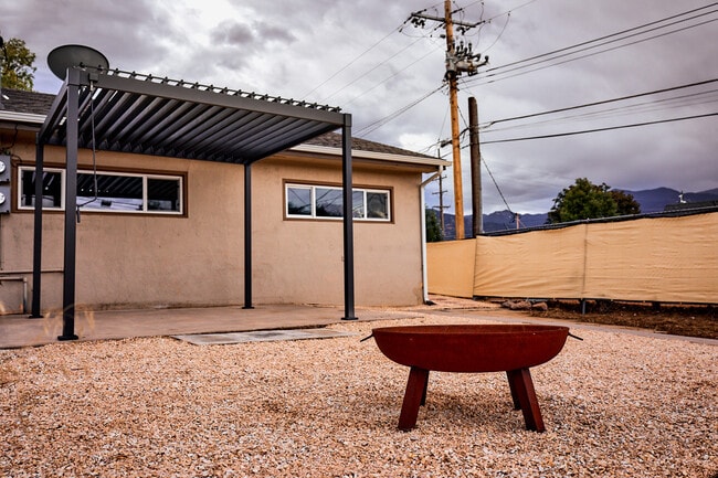 Renovated Backyard with Louvered Pergola to enjoy the outdoors! - 1116 E Fountain Blvd