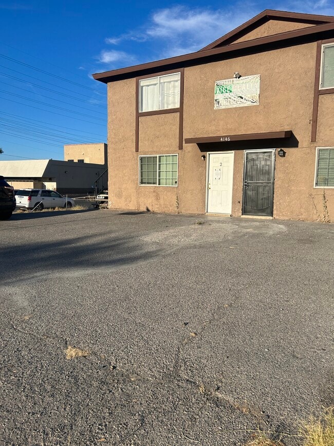 Building Photo - 4146 Zavala St