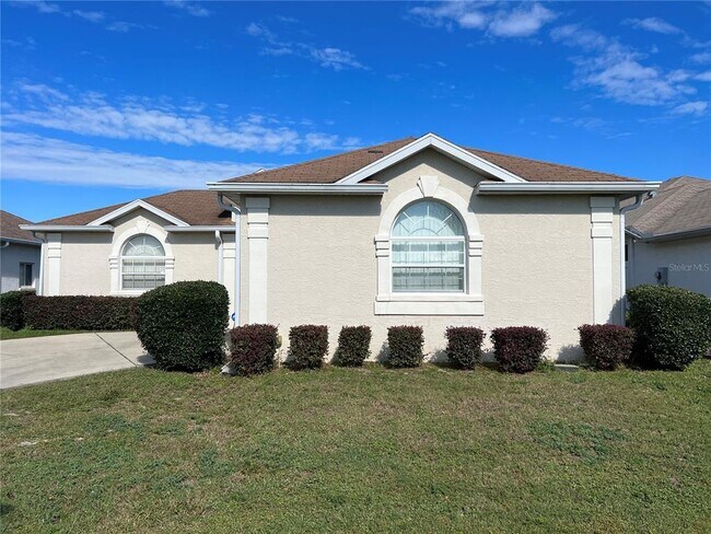 Foto del edificio - 5891 NW 26th St