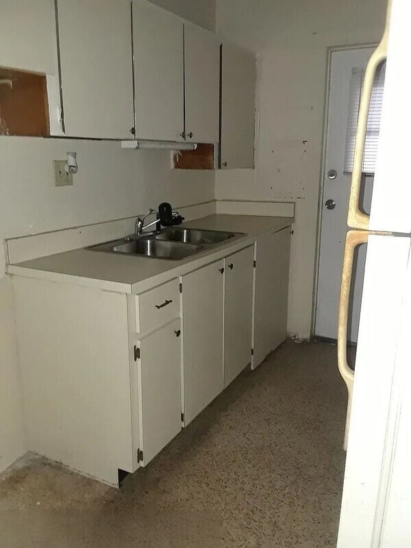 Building Photo - 822 S Parramore Ave