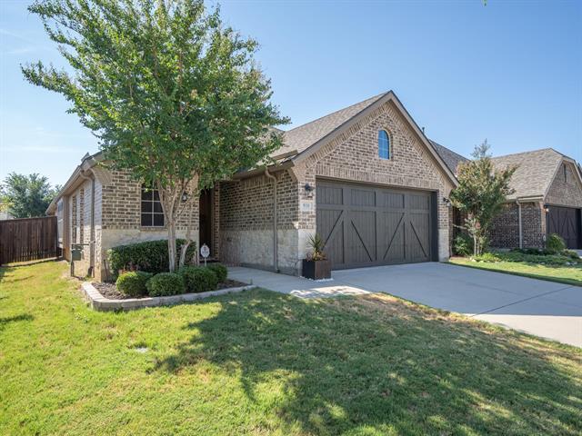 Building Photo - 930 Montgomery Way