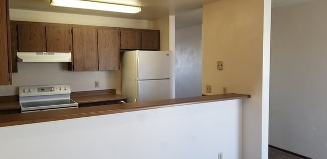 Building Photo - 259 Pheasant Rd W