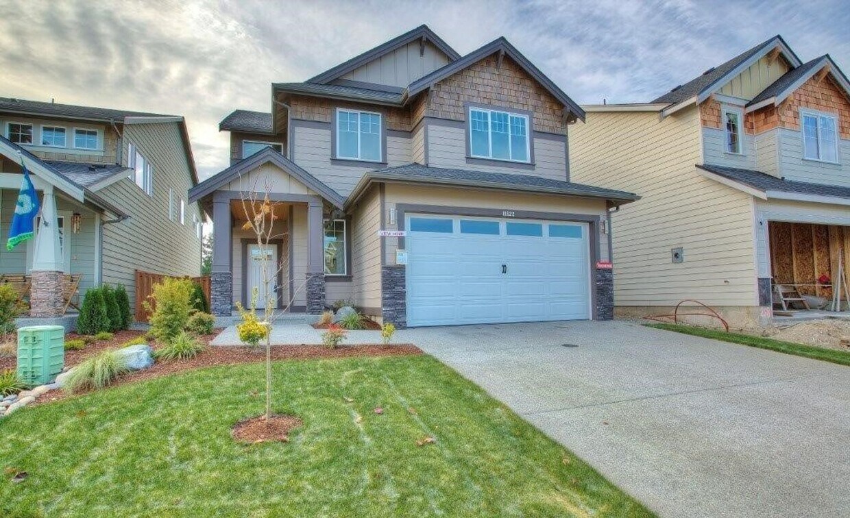 Primary Photo - WELCOME HOME!!!! 5 Bedroom 2.5 Bath