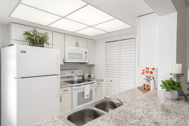 Foto del edificio - 3254 SE Aster Ln