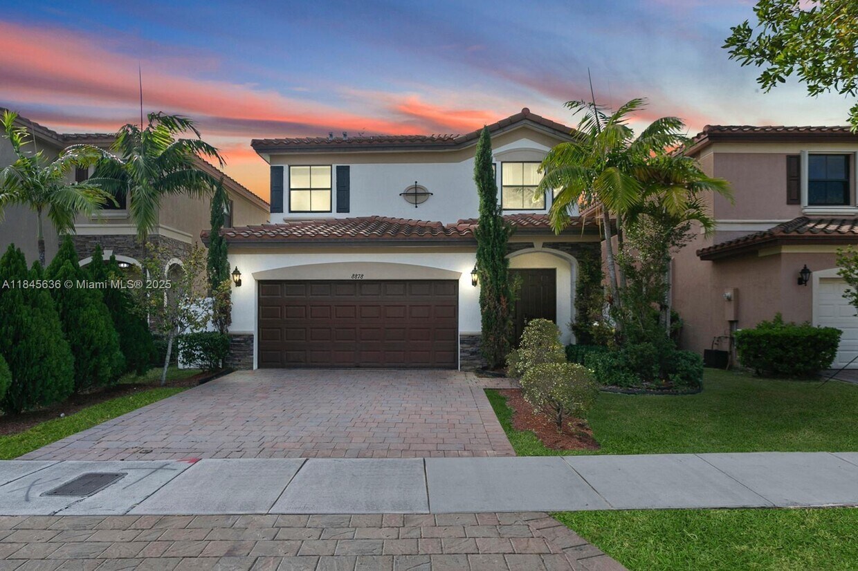 Foto principal - 8878 W 33rd Ave
