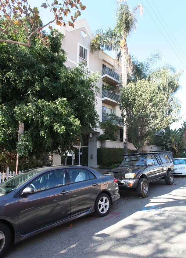 Building Photo - McCadden Apartments