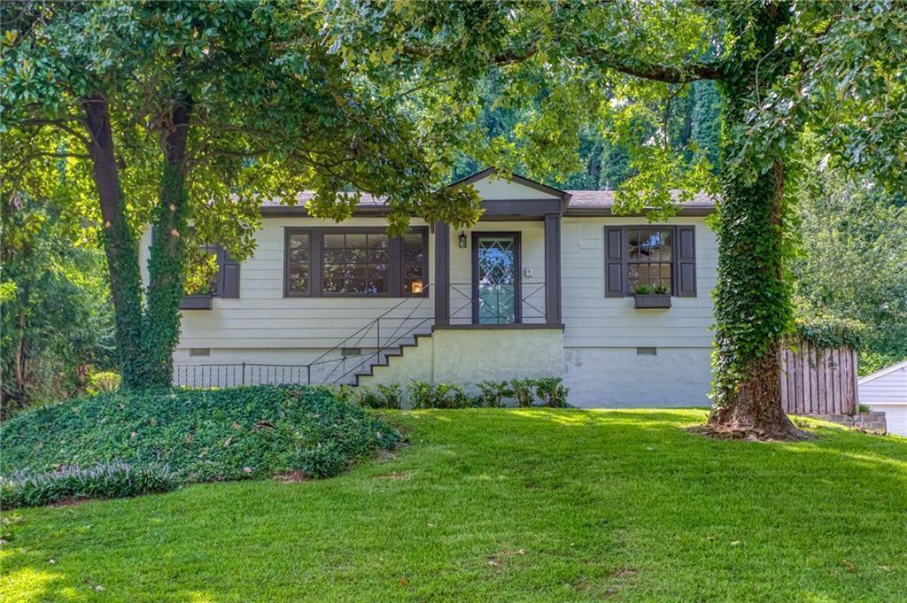 Primary Photo - 2008 Shalimar Dr NE