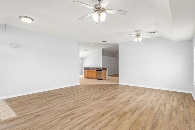 Building Photo - 297 Loblolly Bay Dr