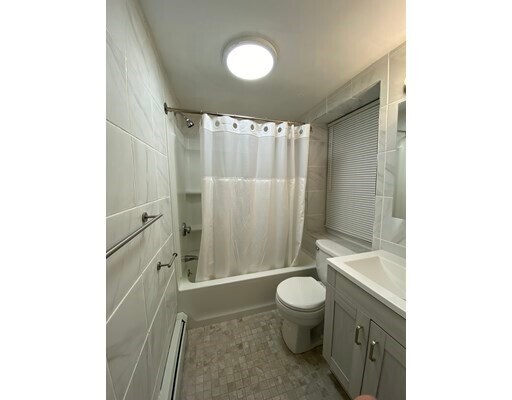 Primary Photo - 12 Tyler St