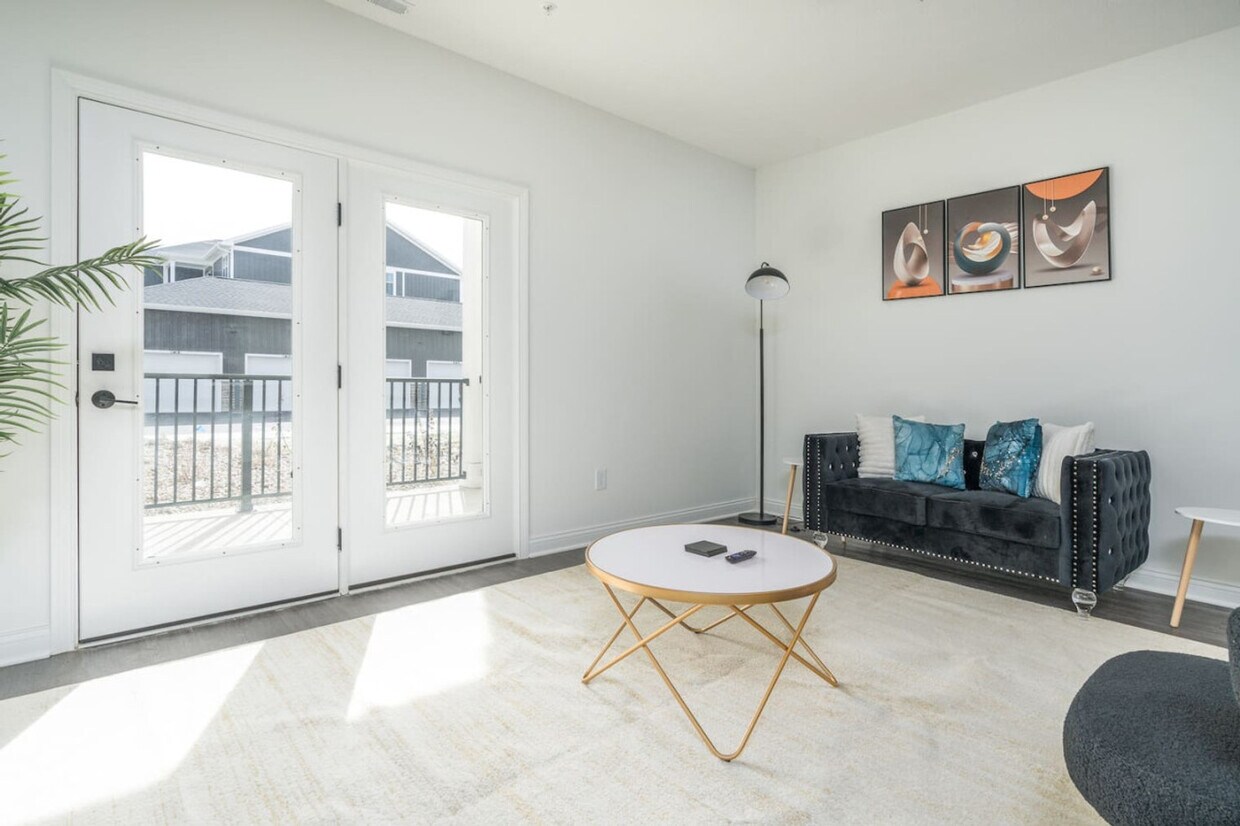 Foto principal - 5821 Elevated Way