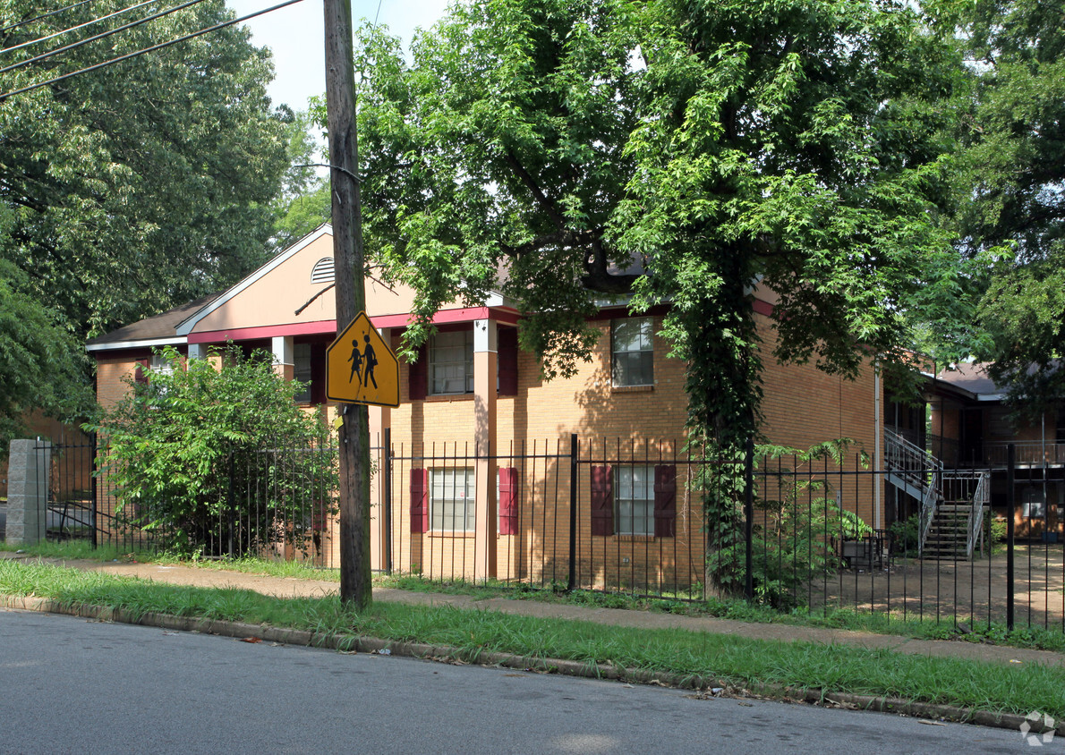 Building Photo - Trezevant Apartments