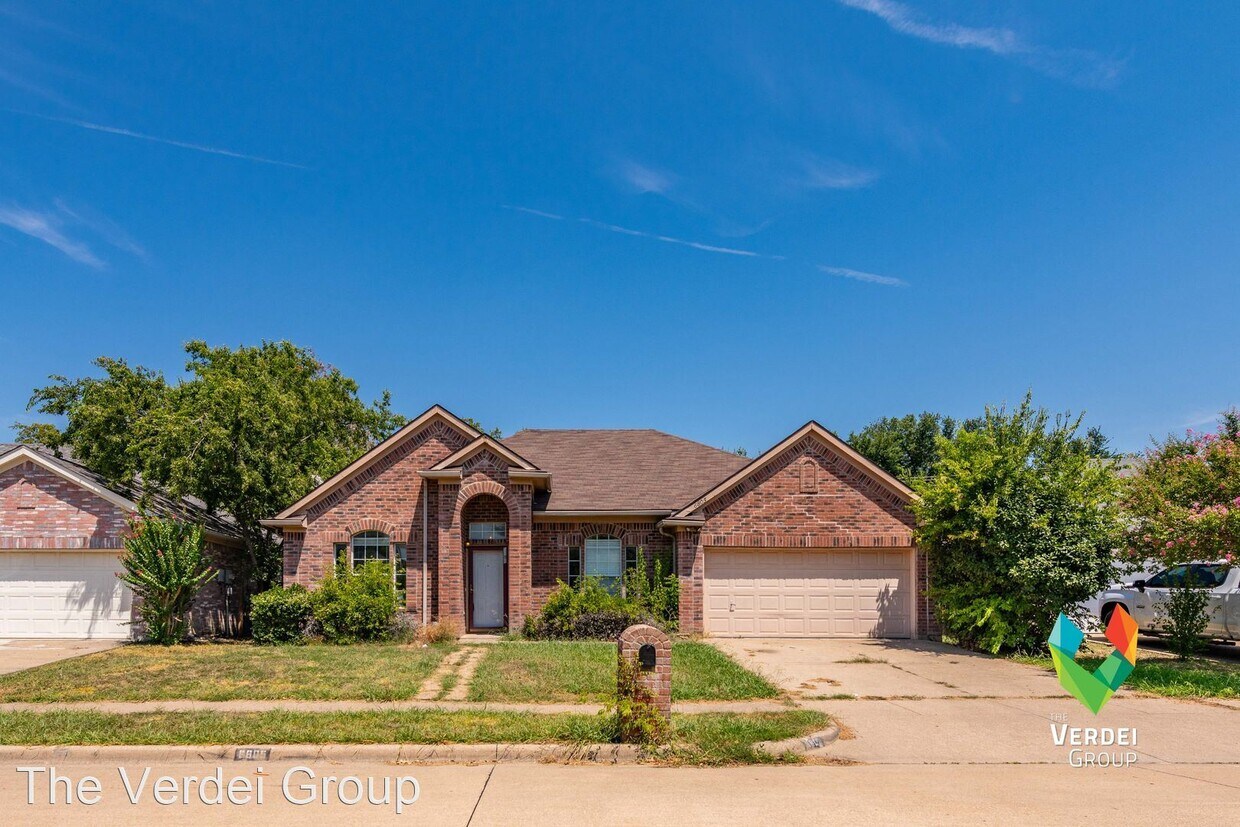 Primary Photo - 4 br, 2 bath House - 6805 Shoal Creek Dr